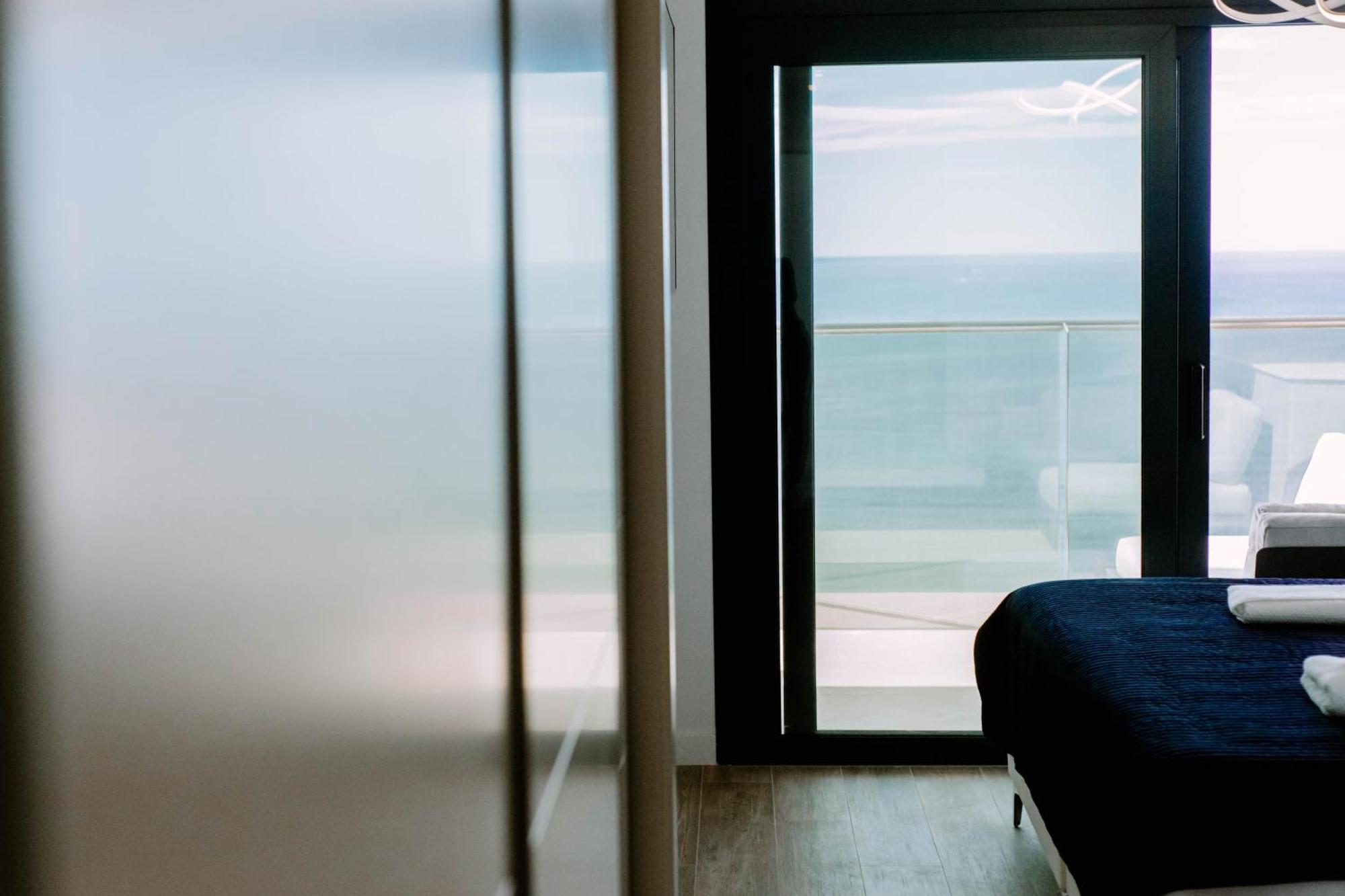 Sunset Cliffs - Vida De Luxury Apartment